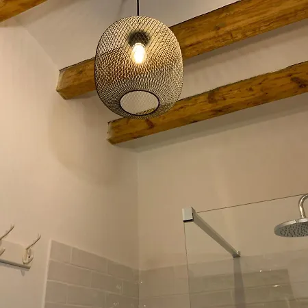 Nacaren Apartment *
